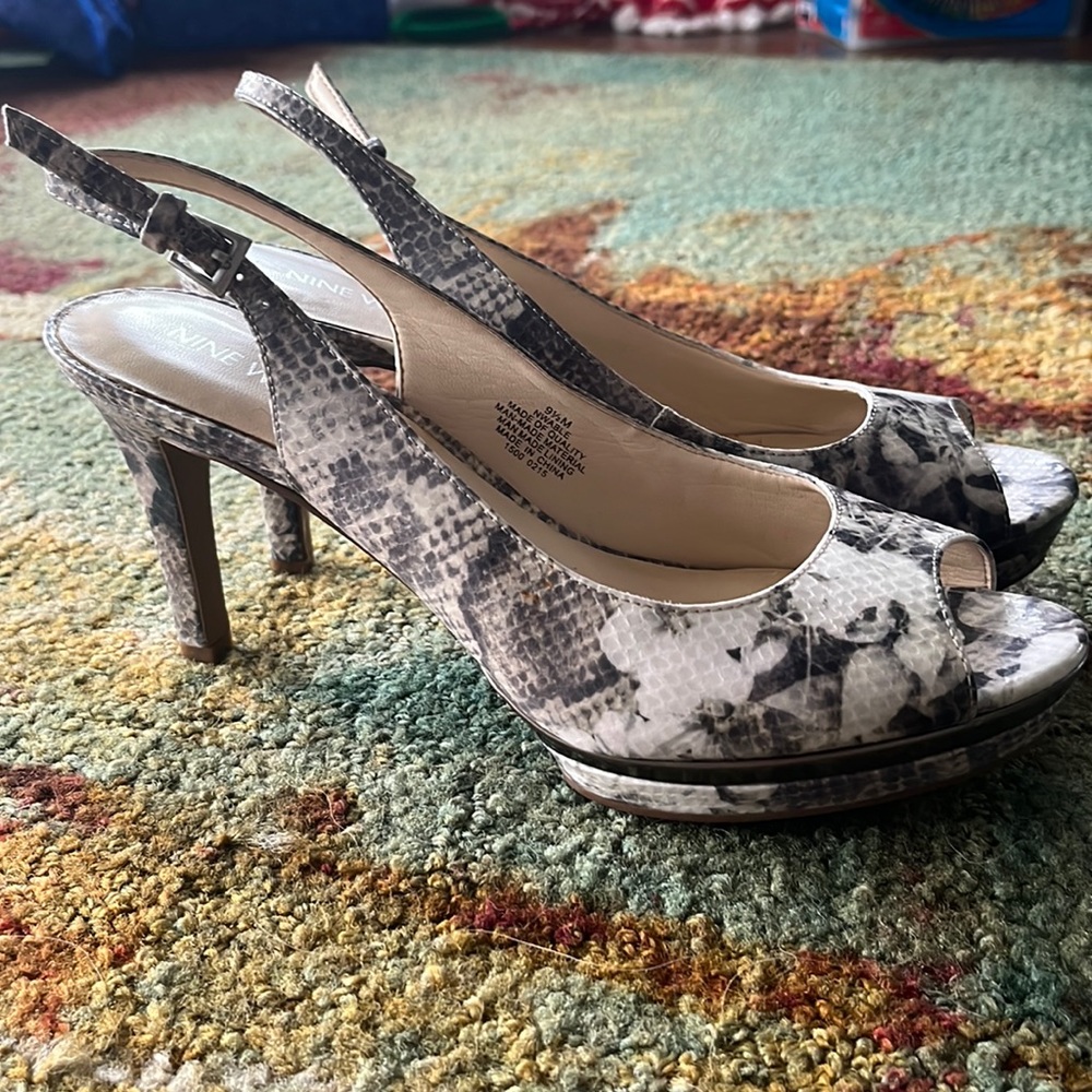 Woman’s shoes